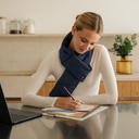 DREAMLAND Cordless Heated Scarf BLUE